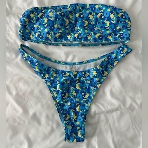 SHEIN Blue Floral Bikini Set